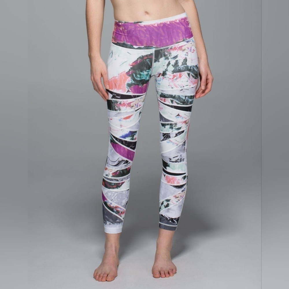 Lululemon High Times Pant Pigment Wave Multi / Biggie Pigment Wave White Black 4